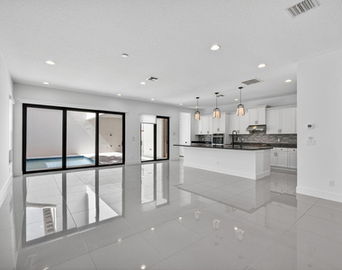 4025 Faraday Way - Photo Thumbnail 9