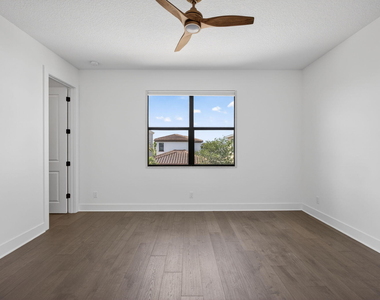 4025 Faraday Way - Photo Thumbnail 45