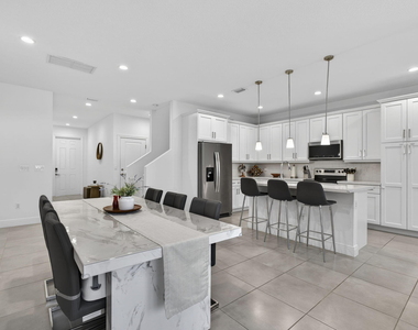 634 Parsons Way - Photo Thumbnail 12