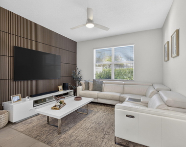634 Parsons Way - Photo Thumbnail 23