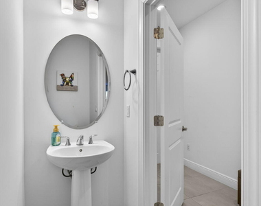 634 Parsons Way - Photo Thumbnail 10