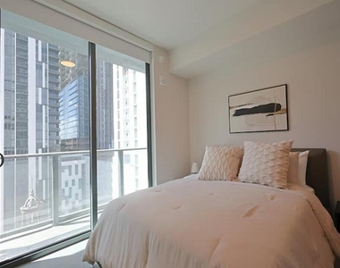 121 Ne 5th Street - Photo Thumbnail 4