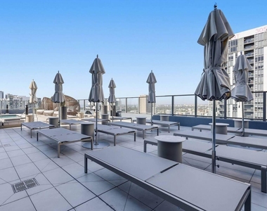 121 Ne 5th Street - Photo Thumbnail 10