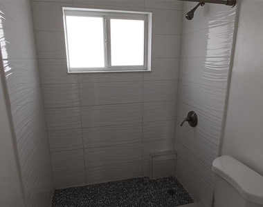 602 Se 2nd Avenue - Photo Thumbnail 6