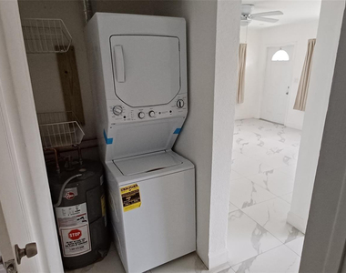 602 Se 2nd Avenue - Photo Thumbnail 5