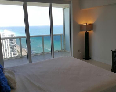 1830 S Ocean Drive - Photo Thumbnail 5