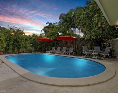 1250 Arthur Street - Photo Thumbnail 1