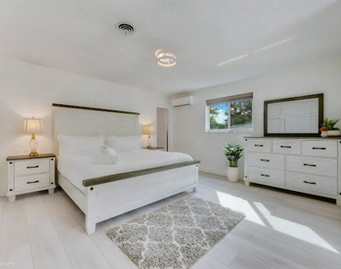 1250 Arthur Street - Photo Thumbnail 11