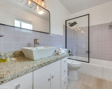 1250 Arthur Street - Photo Thumbnail 9