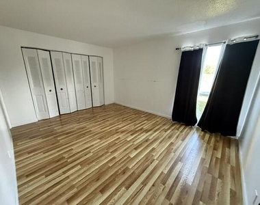 1500 N Congress Avenue - Photo Thumbnail 5