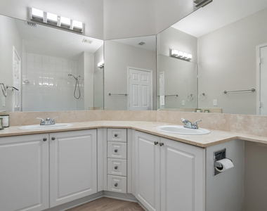 610 Fern Street - Photo Thumbnail 8