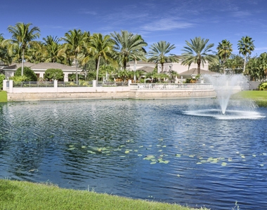 2915 Tuscany Court - Photo Thumbnail 32