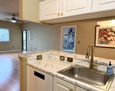 2915 Tuscany Court - Photo Thumbnail 9
