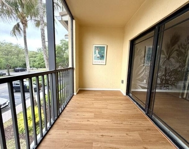 2915 Tuscany Court - Photo Thumbnail 21