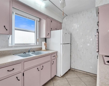 2317 Garfield Street - Photo Thumbnail 11