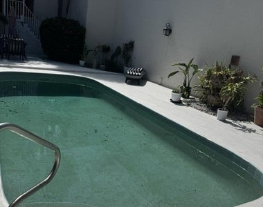 112 E Coral Fish Lane - Photo Thumbnail 27