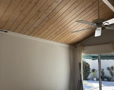 112 E Coral Fish Lane - Photo Thumbnail 24