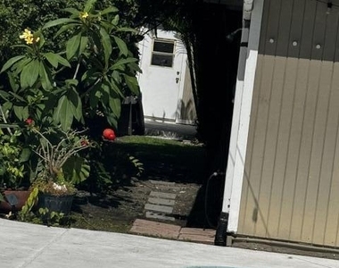 112 E Coral Fish Lane - Photo Thumbnail 36