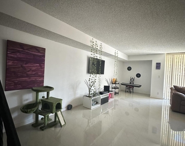 2414 Ne 11th Street - Photo Thumbnail 5
