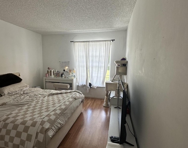 2414 Ne 11th Street - Photo Thumbnail 20