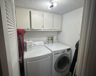 2414 Ne 11th Street - Photo Thumbnail 15