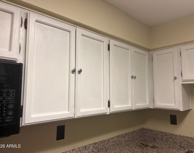 1346 E Peoria Avenue - Photo Thumbnail 5