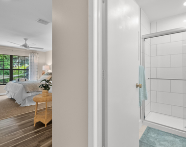 1544 Sw Silver Pine Way - Photo Thumbnail 29