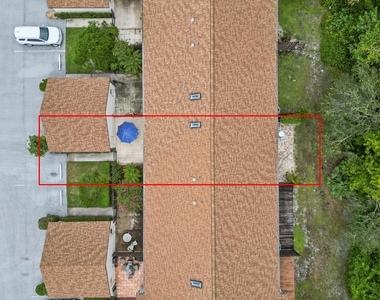1544 Sw Silver Pine Way - Photo Thumbnail 2