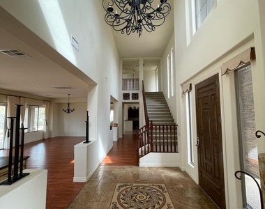 9778 E Jagged Peak Road - Photo Thumbnail 10