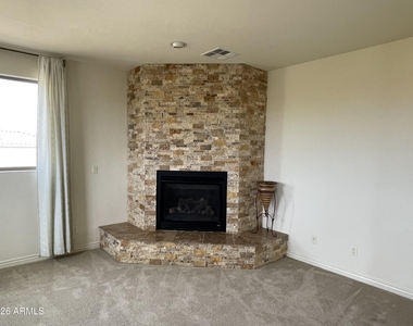 9778 E Jagged Peak Road - Photo Thumbnail 26