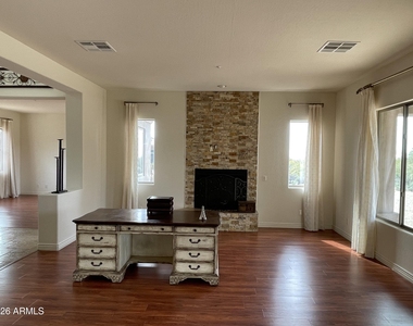 9778 E Jagged Peak Road - Photo Thumbnail 24
