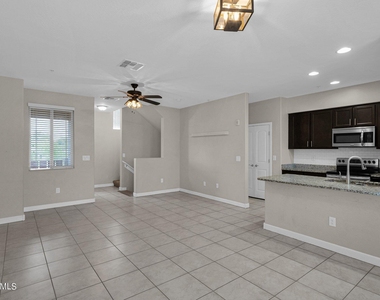240 W Juniper Avenue - Photo Thumbnail 13