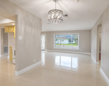 7180 Nw 10th Court - Photo Thumbnail 19