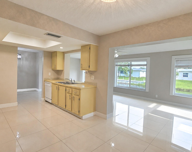 7180 Nw 10th Court - Photo Thumbnail 20