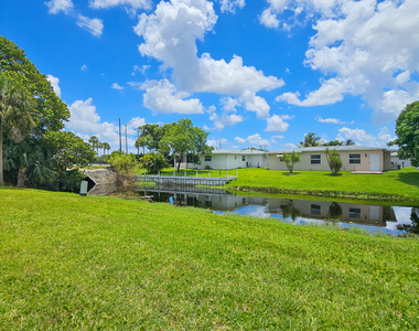 7180 Nw 10th Court - Photo Thumbnail 9