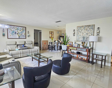 7180 Nw 10th Court - Photo Thumbnail 2