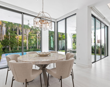 406 Ocean One Lane - Photo Thumbnail 10