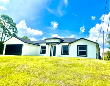 1260 Se Larkspur St Street Se - Photo Thumbnail 2