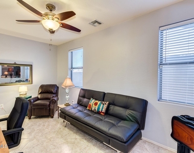4815 N 96th Lane - Photo Thumbnail 6