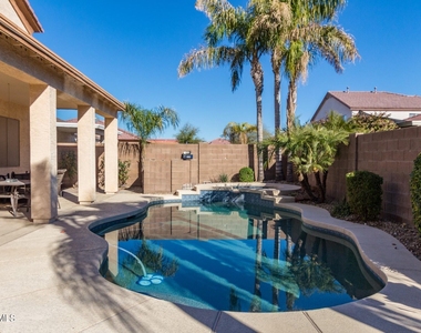 4815 N 96th Lane - Photo Thumbnail 17