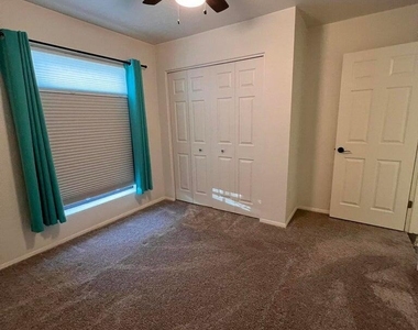 7300 N Dreamy Draw Drive - Photo Thumbnail 16
