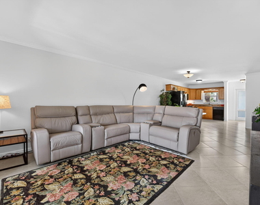 1166 Hillsboro - Photo Thumbnail 13