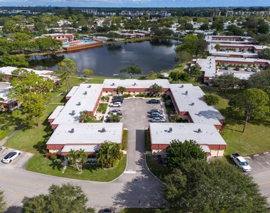 737 Nantucket Circle - Photo Thumbnail 26