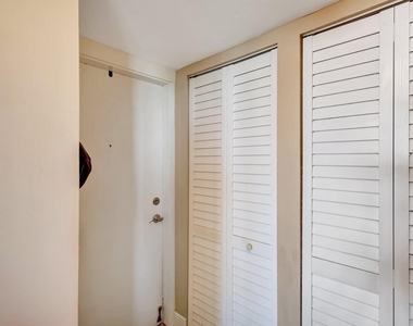 10680 S Ocean Drive - Photo Thumbnail 11