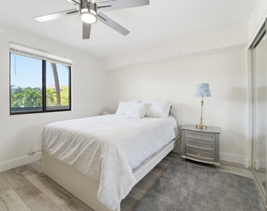 2501 Marina Isle Way - Photo Thumbnail 32
