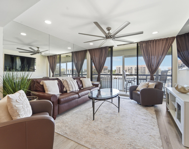 2501 Marina Isle Way - Photo Thumbnail 15