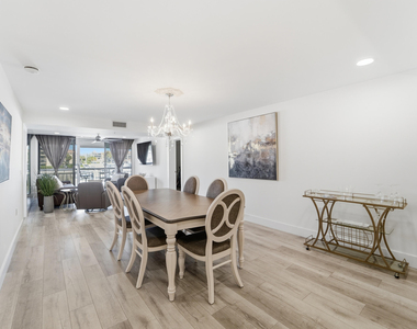 2501 Marina Isle Way - Photo Thumbnail 9