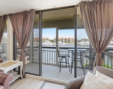 2501 Marina Isle Way - Photo Thumbnail 12