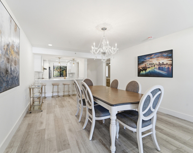 2501 Marina Isle Way - Photo Thumbnail 8