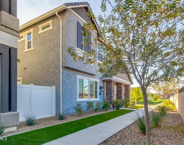 10413 E Natal Avenue - Photo Thumbnail 2
